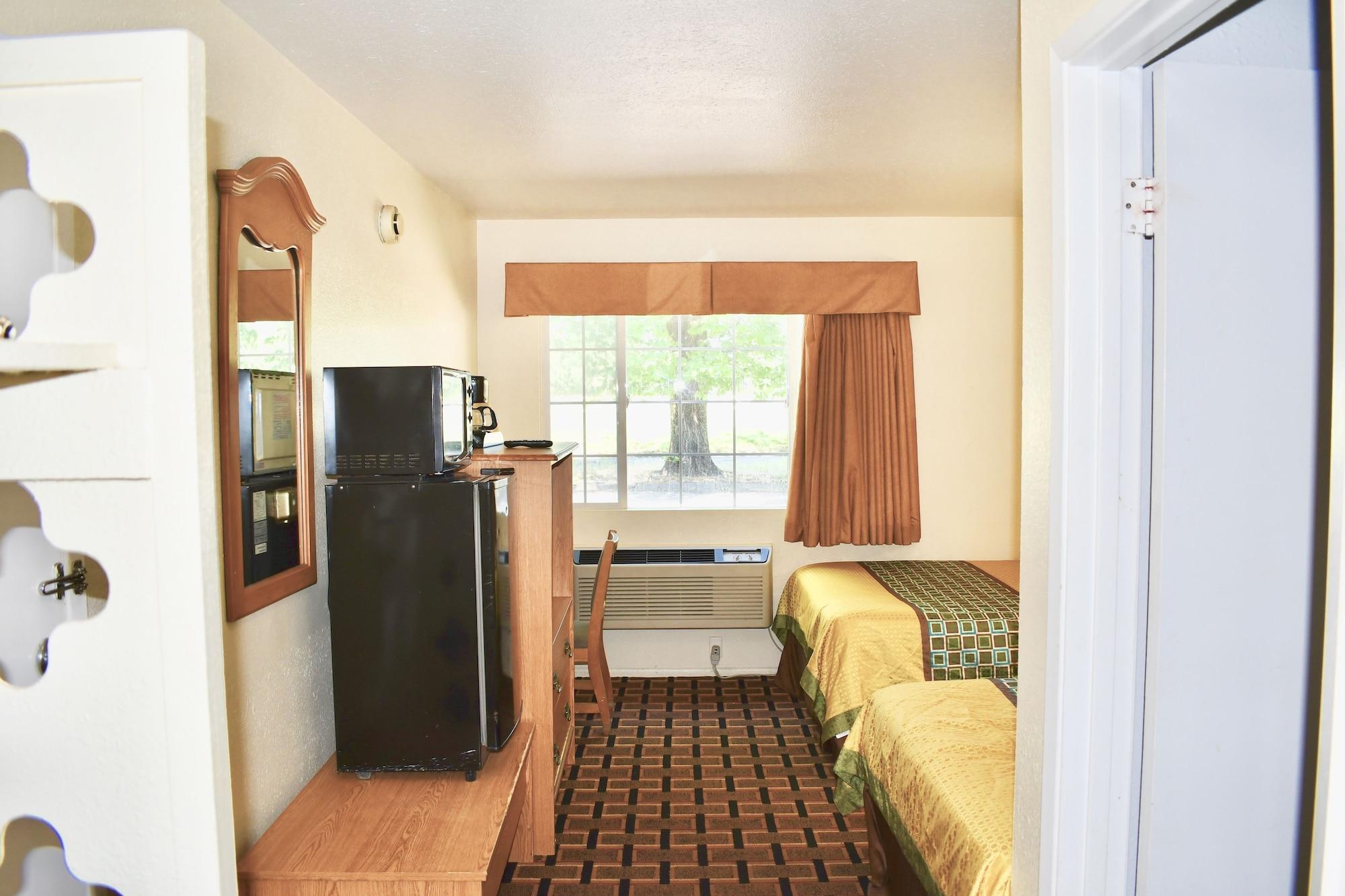 Travelers Inn Медфорд Экстерьер фото